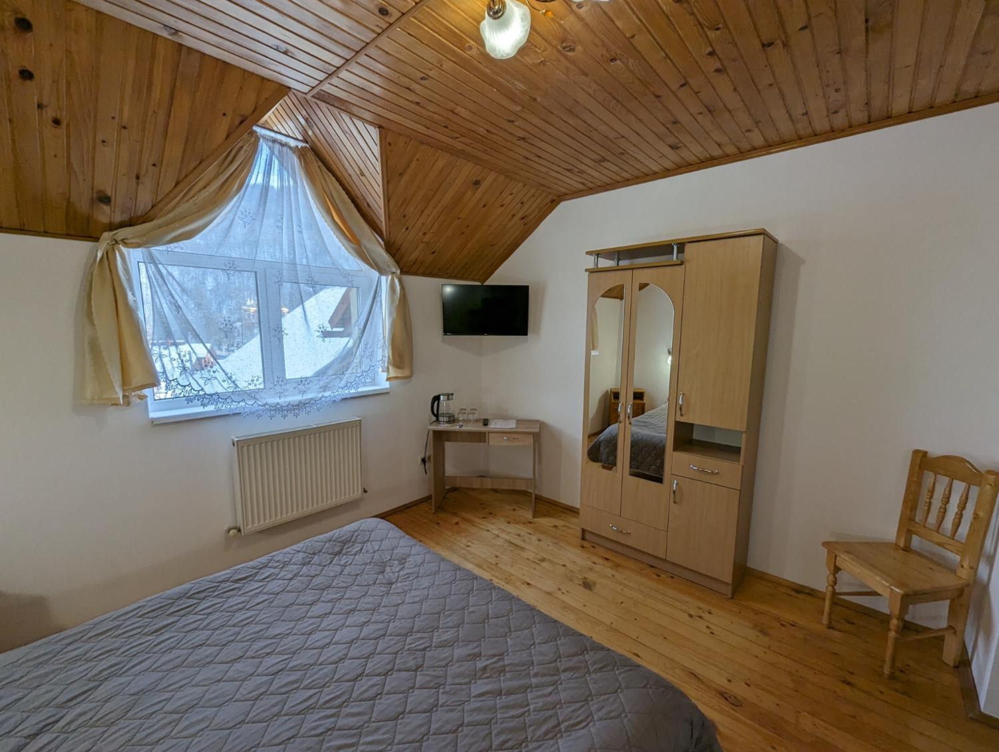 Oskolok Dovbusha Mini-Hotel Yaremche Exterior foto