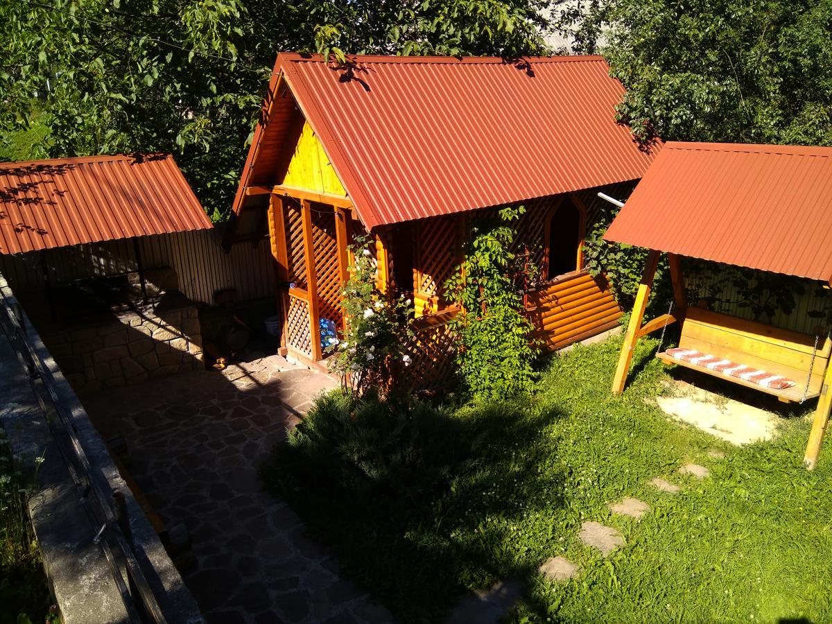 Oskolok Dovbusha Mini-Hotel Yaremche Exterior foto